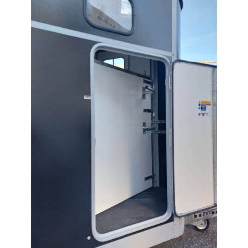 Van À Cheval –ifor Williams – Hb 511 Diagonal-